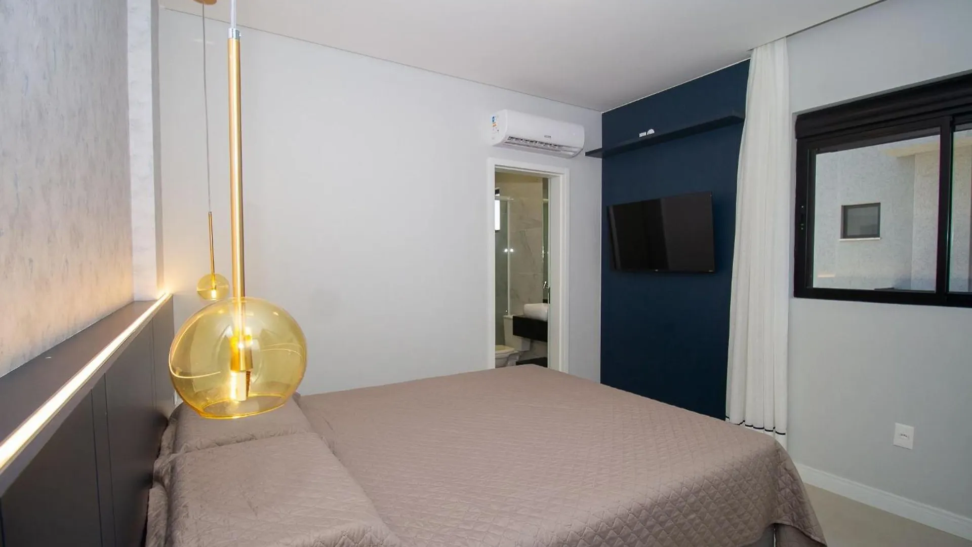 623 Lindo Apartamento Finamente Mobiliado Localizado Na Praia De Bombas Bombinhas Apartment